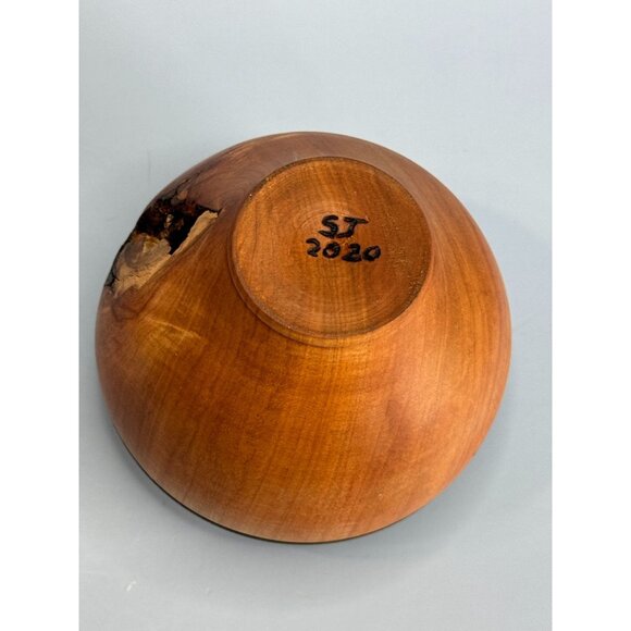 Handcrafted Wooden Vase With Carved Detailing & Natural Knot Design Signed SJ - Picture 4 of 7